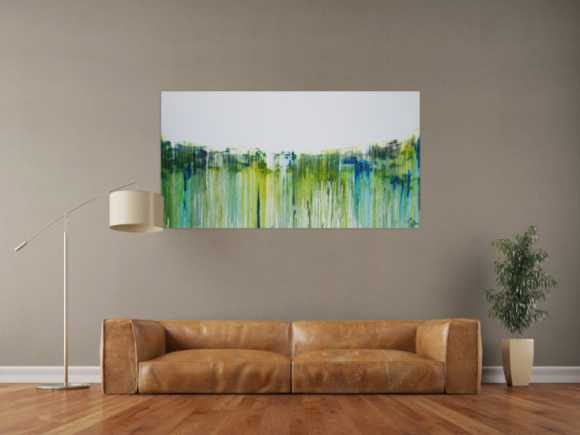 Abstraktes Acrylbild sehr modern in weiß gelb grüb blau Mischtechnik zeitgenössisch