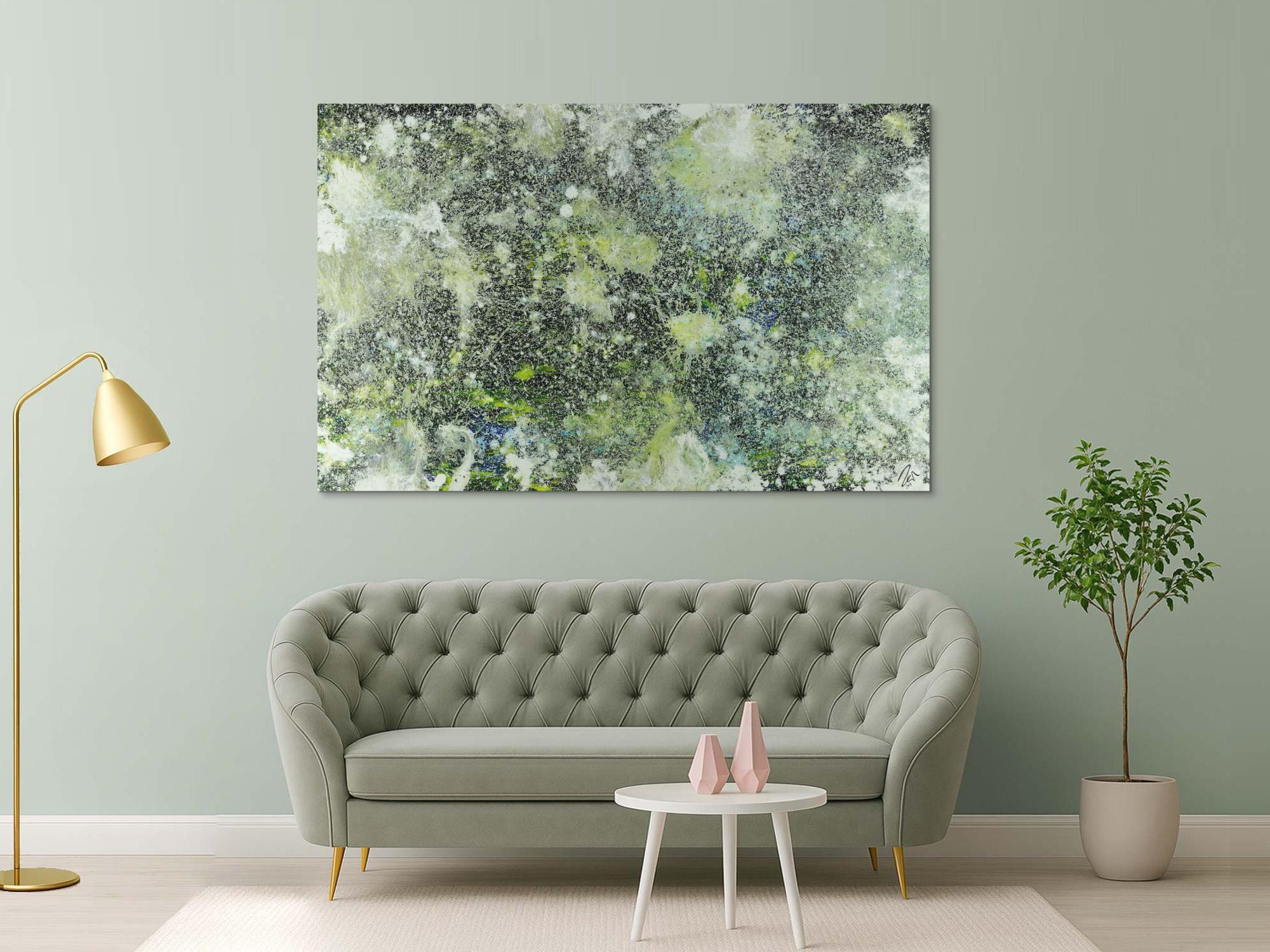 Abstraktes Acrylbild dunkel und hell grün weiß auf dunklem Grund Action Painting