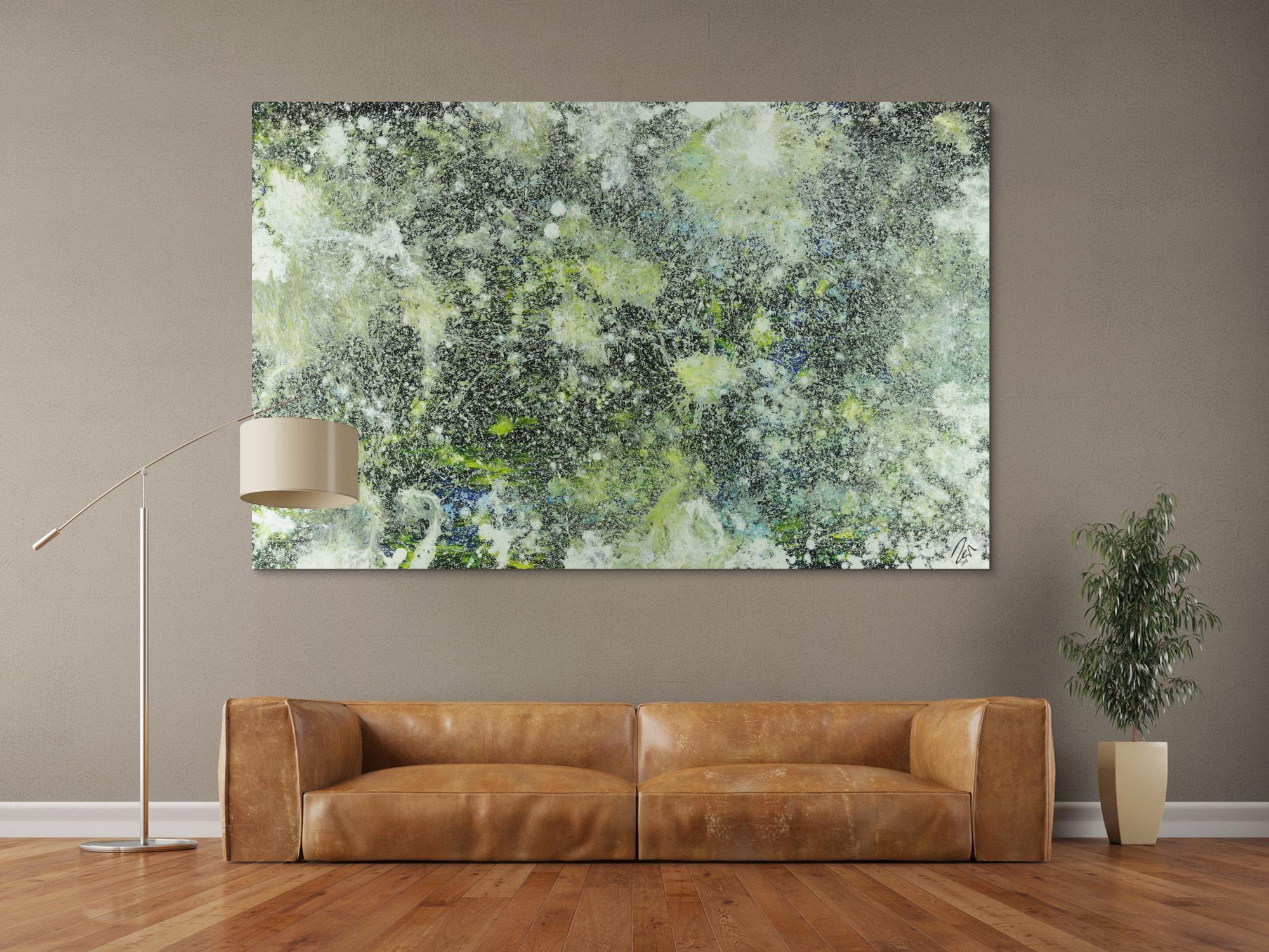 Abstraktes Acrylbild dunkel und hell grün weiß auf dunklem Grund Action Painting