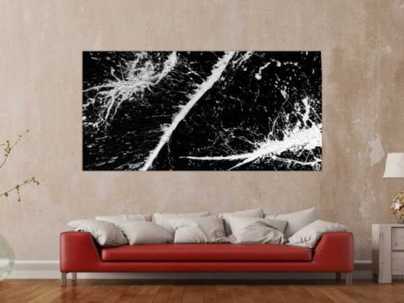 Abstraktes Acrylbild schwarz weiß minimalistisch mit Actionpainting